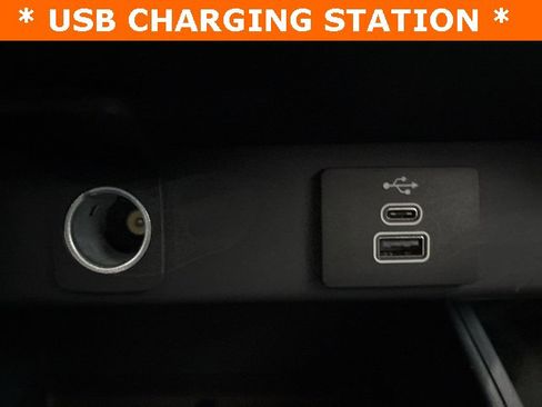 New 2025 Ford Maverick XLT w/ XLT Luxury Package image 20