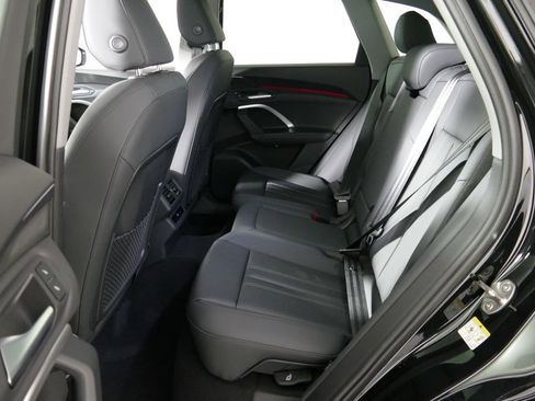 New 2026 Audi Q5 Premium AWD/4WD image 4