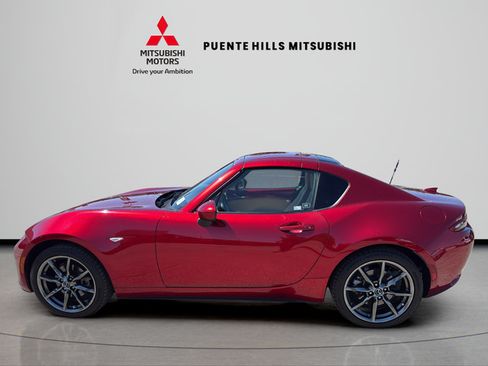 Used 2019 MAZDA MX-5 Miata RF Grand Touring RWD image 8