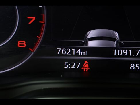 Used 2018 Audi Q5 2.0T Premium Plus w/ Premium Plus Package image 19