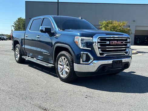Used 2022 GMC Sierra 1500 SLT AWD/4WD image 3