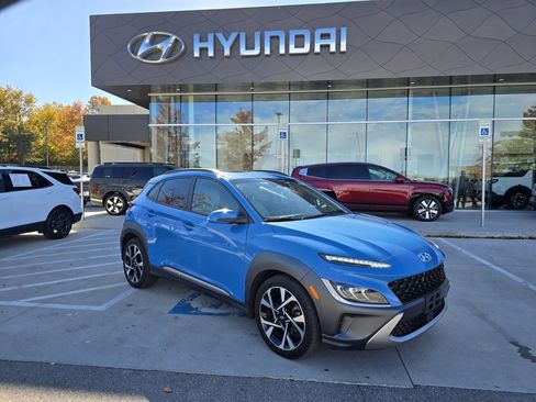 Used 2023 Hyundai Kona Limited w/ Cargo Package image 1