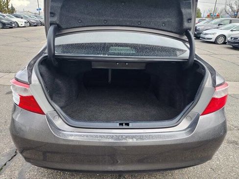 Used 2017 Toyota Camry LE image 17