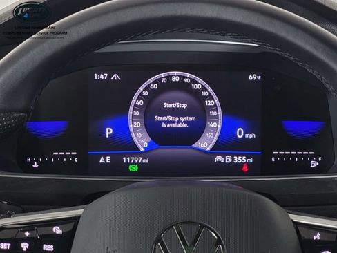 Used 2023 Volkswagen Tiguan SE R-Line AWD/4WD image 34