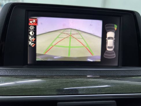 Used 2017 BMW 330e RWD image 17