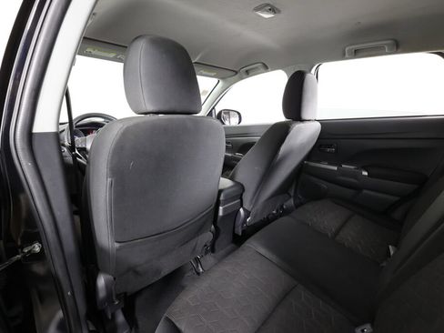 Used 2021 Mitsubishi Outlander Sport SE FWD image 14