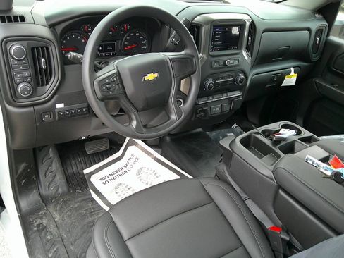 New 2025 Chevrolet Silverado 2500 W/T w/ WT Convenience Package image 7