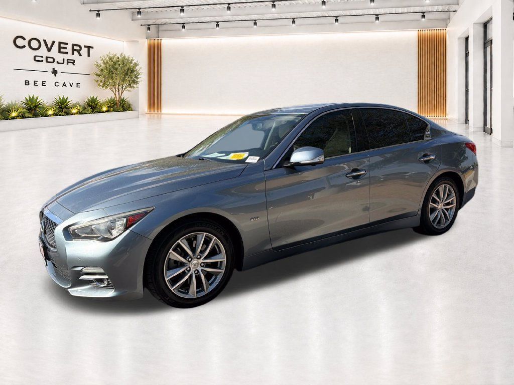 Used 2016 INFINITI Q50 3.0t Premium w/ Driver Assistance Package RWD image 3