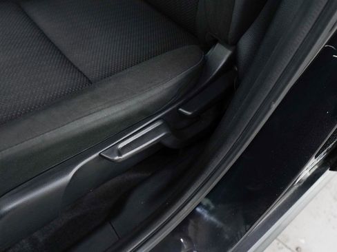 Used 2016 Honda HR-V EX image 21