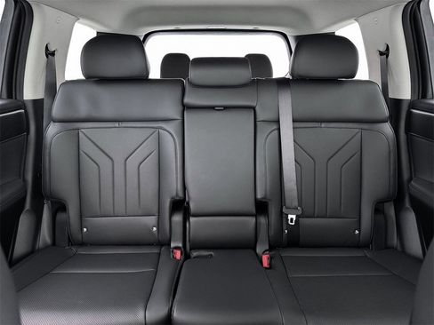 New 2026 Hyundai Santa Fe SEL image 16