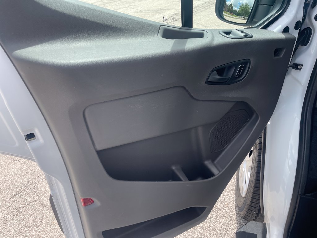 Used 2025 Ford Transit 250 Low Roof w/ Exterior Upgrade Package RWD image 10