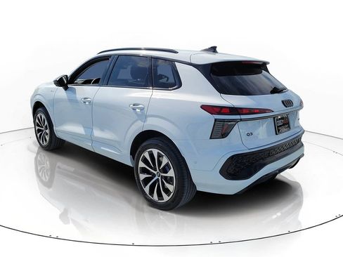 New 2026 Audi Q3 quattro 2.0T AWD/4WD image 3