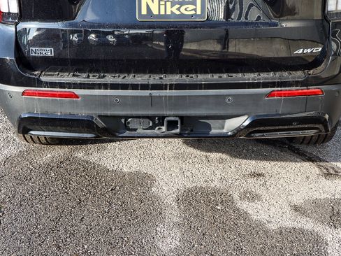 Used 2025 Ford Explorer ST-Line w/ ST-Line Street Pack image 13