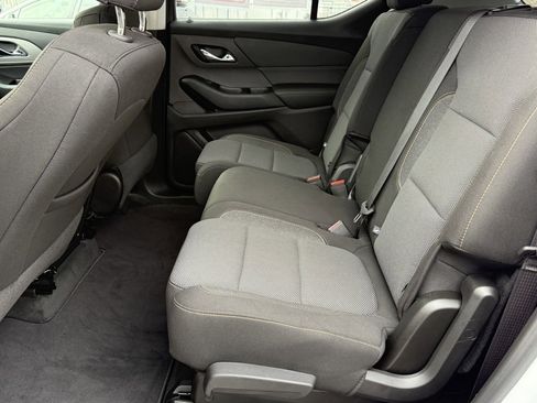 Used 2019 Chevrolet Traverse LT image 33