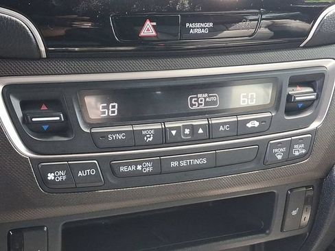 Certified 2023 Honda Passport TrailSport image 17