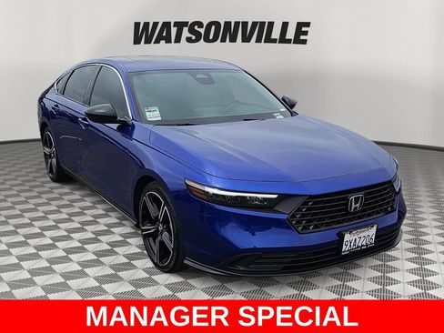 Used 2025 Honda Accord Sport image 1
