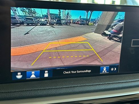 Certified 2025 Acura MDX FWD image 17