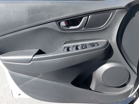 Used 2022 Hyundai Kona SEL w/ Cargo Package image 26