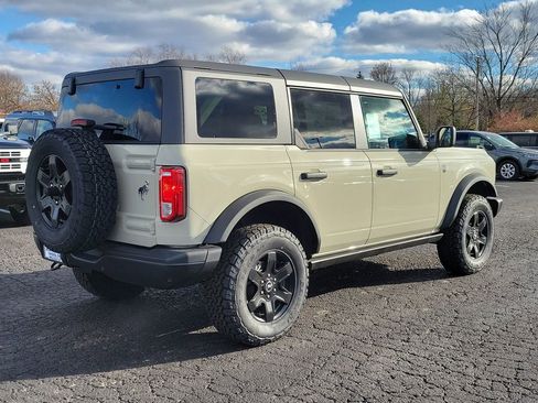 New 2025 Ford Bronco Big Bend w/ Black Diamond Package image 4