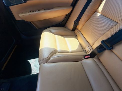 Used 2018 Volvo S90 T6 Inscription w/ Convenience Package image 30