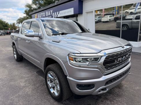 Used 2019 RAM 1500 Limited AWD/4WD image 4