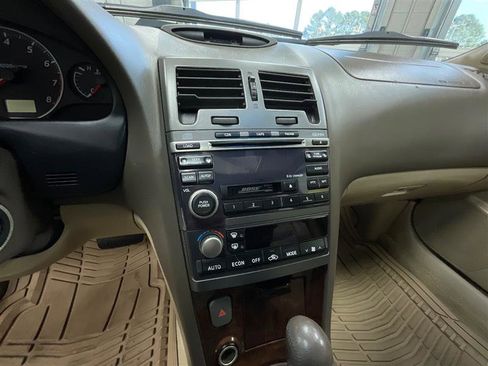 Used 2002 Nissan Maxima GLE image 16