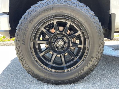 Used 2021 Chevrolet Silverado 1500 RST w/ All Star Edition Plus AWD/4WD image 36