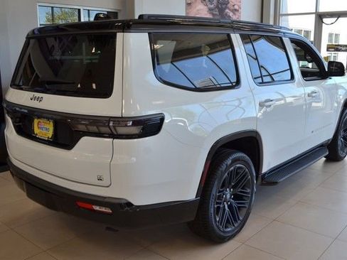 New 2026 Jeep Grand Wagoneer 4WD image 6