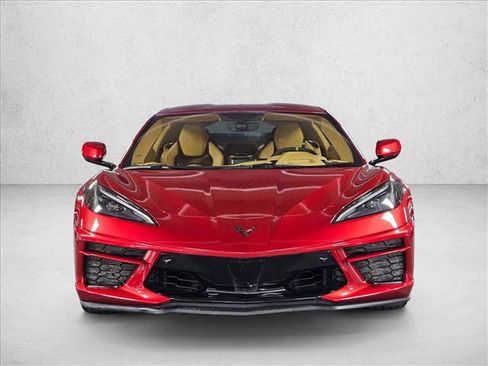 Used 2022 Chevrolet Corvette Stingray Premium Cpe w/ Z51 Performance Package RWD image 2