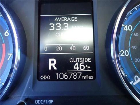 Used 2017 Toyota Corolla L image 23