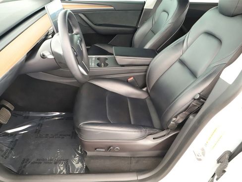 Used 2023 Tesla Model Y Long Range image 23