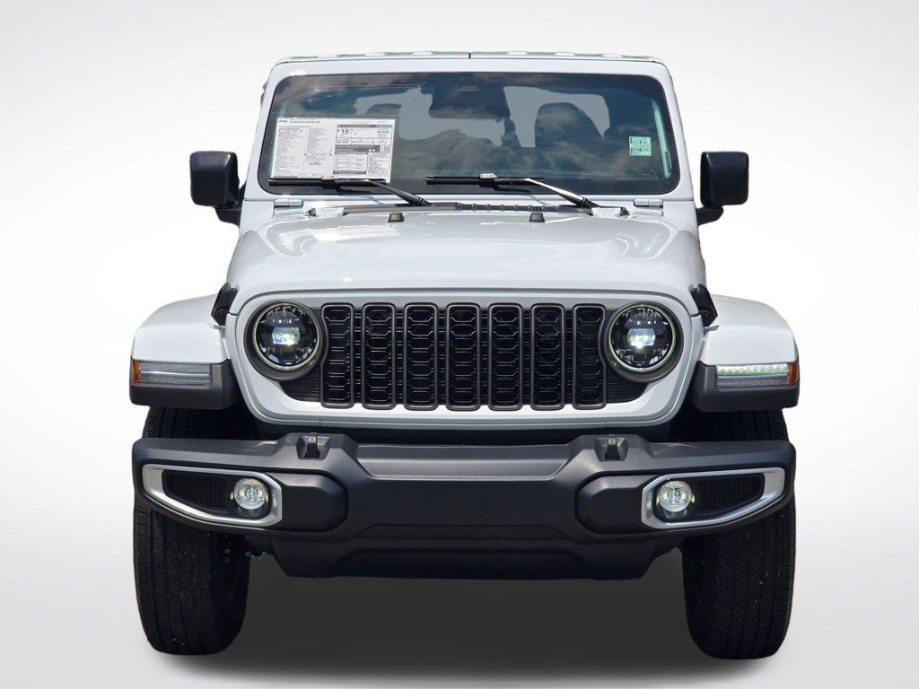 New 2026 Jeep Gladiator Sport AWD/4WD image 15