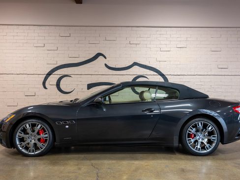 Used 2014 Maserati GranTurismo Convertible RWD image 13