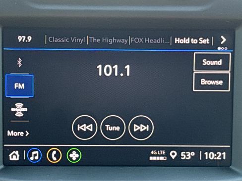 Used 2024 Chevrolet Silverado 1500 Custom image 9