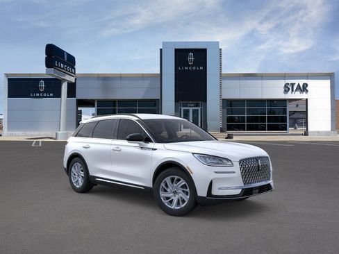 New 2026 Lincoln Corsair Premiere image 7