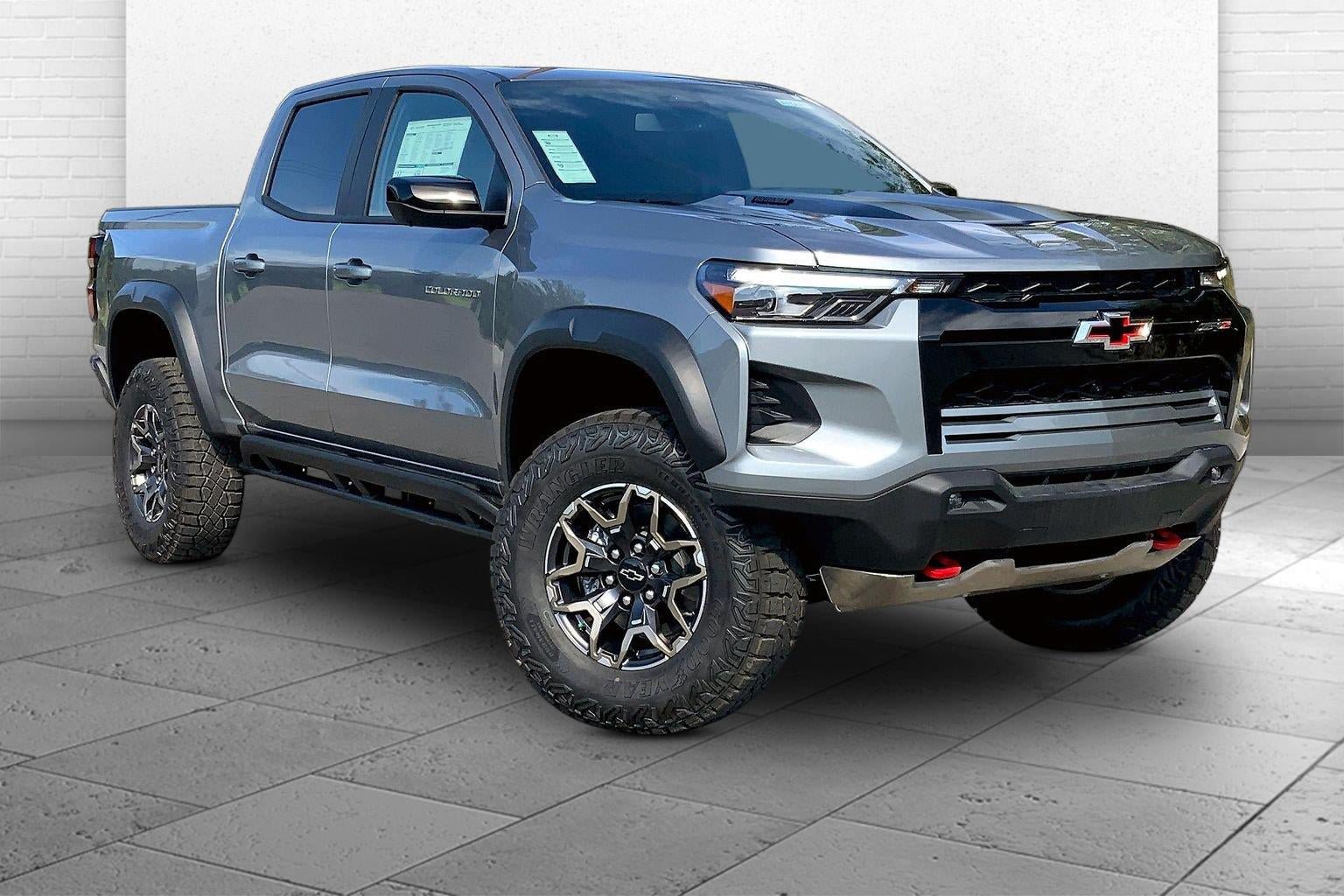 New 2026 Chevrolet Colorado ZR2 w/ Technology Package AWD/4WD image 1