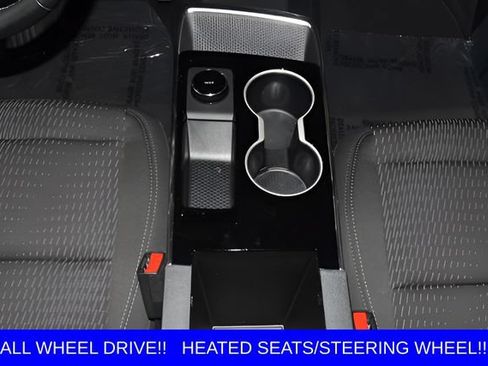 Used 2026 Chevrolet Equinox LT AWD/4WD image 26
