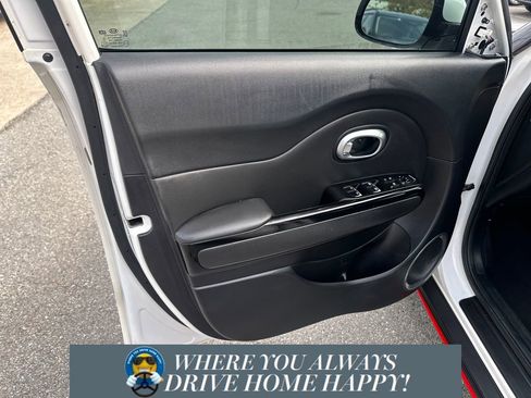 Used 2019 Kia Soul ! w/ Technology Package FWD image 10