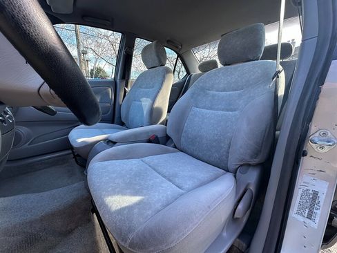 Used 2002 Toyota Prius image 12