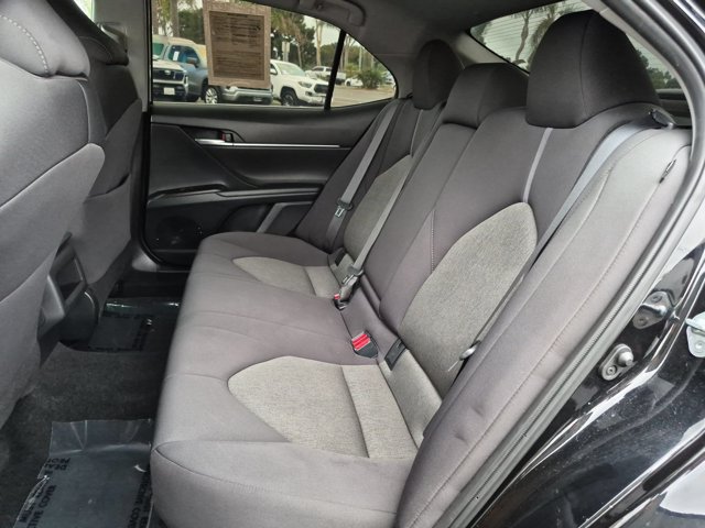 Used 2024 Toyota Camry LE FWD image 27