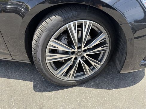Used 2023 Audi A6 Premium Plus w/ Premium Plus Package AWD/4WD image 3
