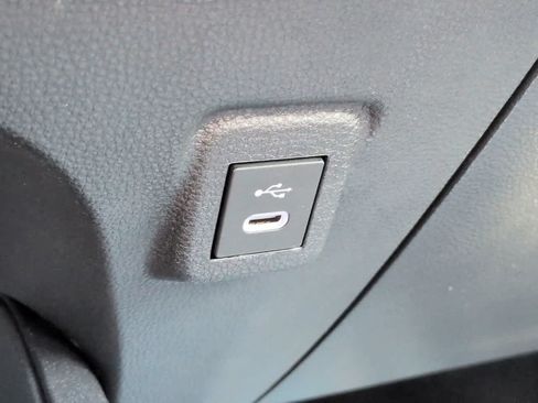 Used 2026 Toyota Corolla SE FWD image 20