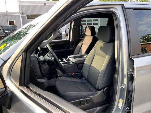 Used 2023 Chevrolet Silverado 1500 LT AWD/4WD image 10
