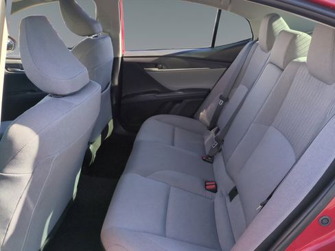 Used 2025 Toyota Camry LE image 13