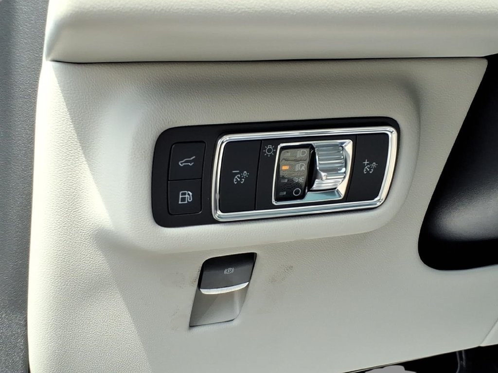 New 2026 Lincoln Nautilus Reserve AWD/4WD image 19