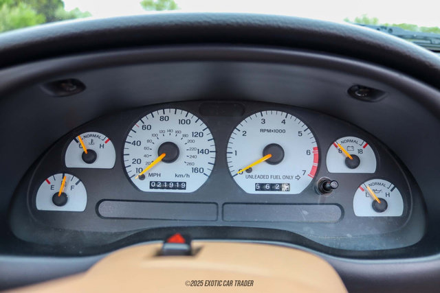 Used 1994 Ford Mustang GT RWD image 28