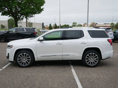 Used 2023 GMC Acadia Denali w/ Denali Ultimate Package AWD/4WD image 6