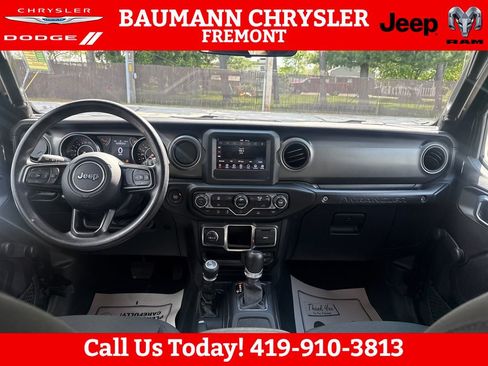 Used 2022 Jeep Wrangler Unlimited Sport AWD/4WD image 12
