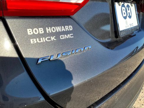 Used 2018 Ford Fusion SE w/ Fusion SE Technology Package image 30