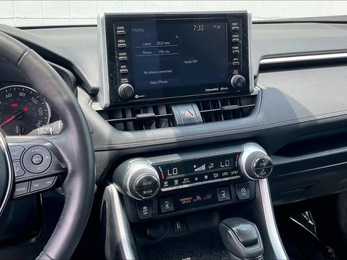 Used 2020 Toyota RAV4 XLE w/ Convenience Package AWD/4WD image 7